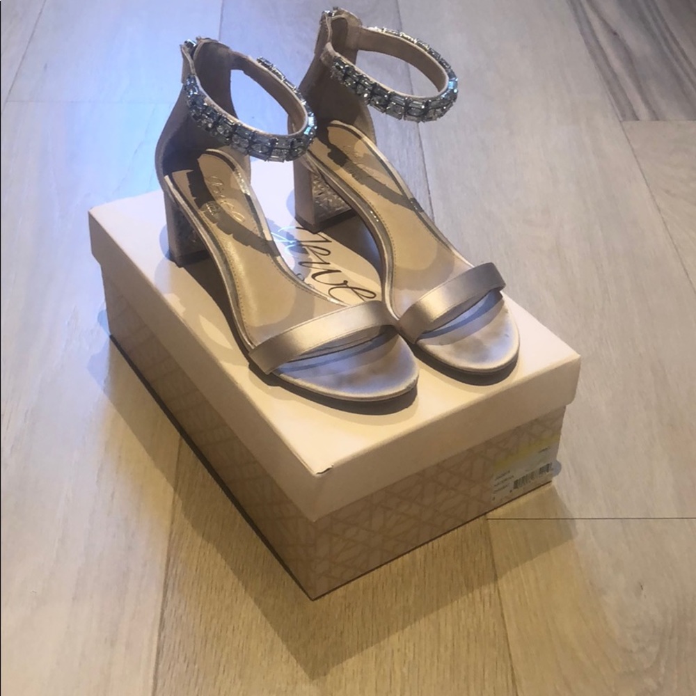 Jewel Badgley Mischka 2” heel sandals